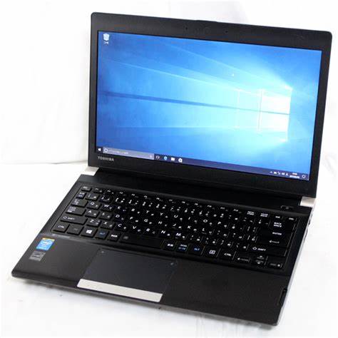 Toshiba DynaBook R374 Core i3 4GB/500GB